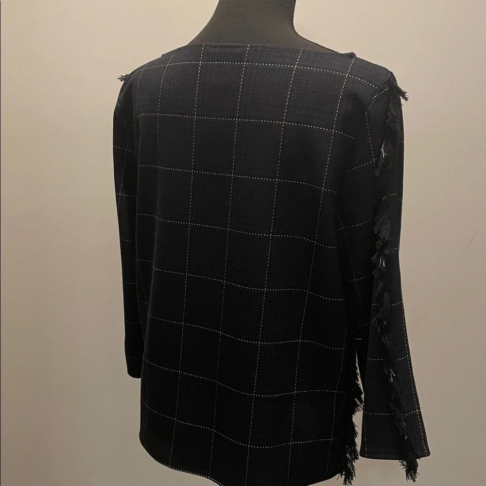 H&M Plaid Top Blouse Women Size 10 Black Blue  Yellow Subtle Decorative Fraying - Picture 9 of 14